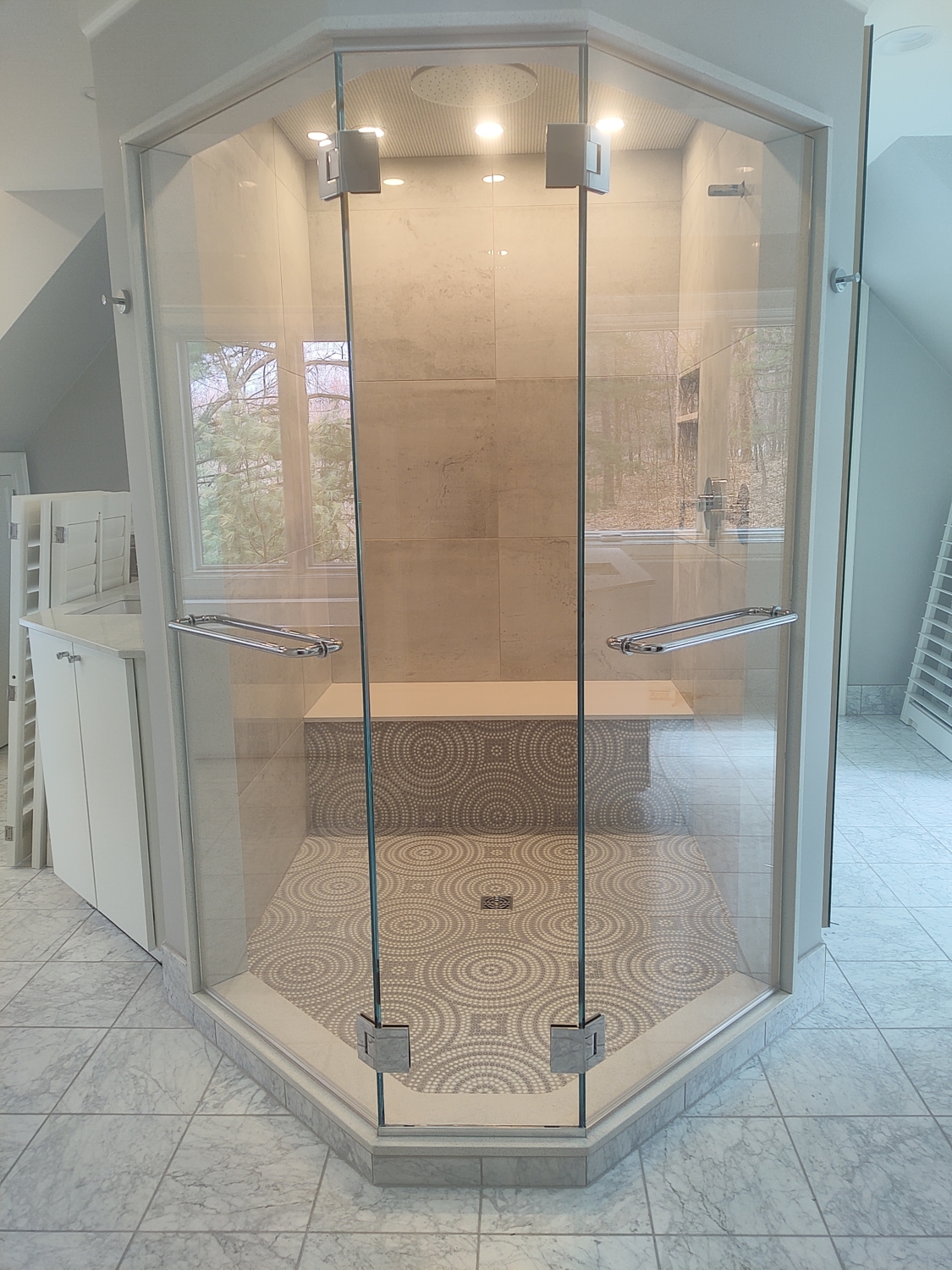 Studio G | Closets & Glass Custom Euro shower door
