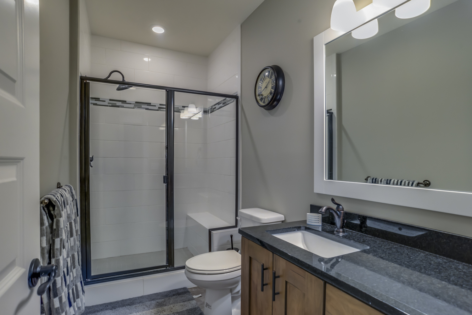 Studio G | Closets & Glass Custom Euro shower door